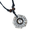 Collana con ciondolo Tai Chi Bagua in resina con cordino nero intrecciato e perline - Tai Chi Bagua (SN034)