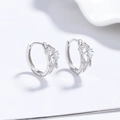Orecchini a cerchio in argento 925 con stella e zirconi trasparenti e brillanti - Argento 925 / Clip per Orecchio Stella in Argento 925 (Color Oro Bianco)