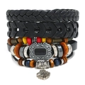 Bohemian meerlaagse lederen armbandset met houten kralen en een metalen bedelblad - 3-delige set