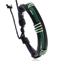 Mehrlagiges geflochtenes Lederarmband mit grünen Akzenten und verstellbarer Kordel - Verstellbarer Kordelzug / Schwarz & Grün