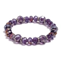 Elegante pulsera de cuentas de cristal moradas talladas y anillos de separación plateados - Púrpura
