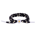 Bracelet tressé noir à motif marguerites blanches avec petit pendentif fleur centrale - Noir avec Embouts Blancs