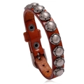 Bracciale punk vintage in pelle marrone con borchie metalliche argentate e fibbia - Cuoio