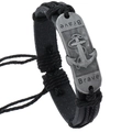 Bracciale da uomo in pelle intrecciata con ancora e piastra incisa Brave - Nero
