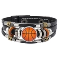 Meerlaagse leren basketbalarmband met vintage kralen en roestvrijstalen accenten - Basketbal Stijl A