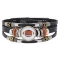 Pulsera multicapa de cuero con dije de fútbol americano y cuentas de madera fina - Rugby