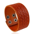 Verstellbares braunes Lederarmband mit Webstruktur und silbernen Metalldruckknöpfen - Orange