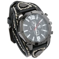 Reloj punk de hombre con correa ancha de cuero, costura blanca y remaches negros - Negro