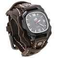 Orologio punk rock da uomo in pelle marrone con cuciture bianche e borchie su cinturino - Marrone