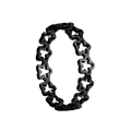 Dettaglio di un anello nero alla moda con motivo a stelle cave e finitura metallica - US 6 / Nero