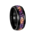 Makroaufnahme des schwarzen Titanrings mit Amethyst-Inlay und Goldfolien-Detail - US 7 / Amethyst + Goldfolie