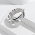 Macro detail of silver stainless steel ring featuring textured diamond pattern surface - Silver Mesh Spinner