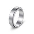 Macro shot of silver 304 stainless steel spinner ring with a brushed sand finish - US 6 / 6mm Matte Silver
