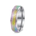 Detail van 6mm roestvrijstalen ring met regenboog matglans en gepolijste zilveren randen - US 6 / Kleurrijk