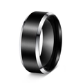 Bague homme minimaliste en acier inoxydable noir brossé avec bords polis argentés - US 6 / Noir
