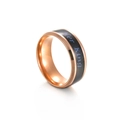 Detail of rose gold stainless steel ring featuring Her King engraving and black inlay - King Rose Gold