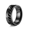 Gros plan détaillé d'une bague rotative noire en titane avec chaîne et symboles runiques - US 6 / Noir