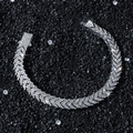 Men hip hop V-shape fish tail iced out link bracelet with silver plating and zircon - Bracelet (20.5 cm) / Silver