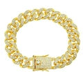 Dettaglio macro della catena cubana dorata con cristalli di zirconia incastonati - Bracciale Oro-7 Pollici