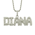 Dettaglio della collana hip hop argento con pendente a lettere DIANA e cristalli incastonati - Catena a corda 0.3*75cm / Argento