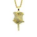 Detailaufnahme des Hip-Hop-Rosenanhängers mit weißen Strasssteinen und goldener Kordelkette - 0.3*60cm / Gold