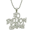Dettaglio del ciondolo 30 BILLION GANG con strass bianchi e catena a corda argento - Argento - 0.3*75cm Catena a Corda