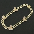 Détail de la chaîne cubaine dorée avec papillons en zircone rose et fermoir de sécurité - Or (4 Papillons Zirconia Rose) - 18 Pouces