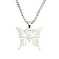 Dettaglio del ciondolo a farfalla traforata in acciaio argento con catena a maglia quadra - Catena Box da 70cm / Argento