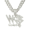 Dettaglio della catena cubana in argento ghiacciato e ciondolo con lettera WKB di diamanti - Set di collane / Argento