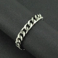 Anillo de cadena cubana de plata pulida para hombres y mujeres con diseño minimalista - Plateado