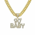 Collana cubana hip hop con pendente a lettera 90's BABY ricoperta di cristalli - Colore Oro (Lettere BABY) Con Catena Cubana 50cm