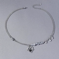 Collana d'argento con ciondolo a cuore vuoto, gemma nera e ciondoli a goccia d'acqua - Solo Collana a Cuore 029 / Argento