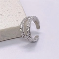 Minimalistischer S925 Sterlingsilber Wellen-Doppelring mit Hammerschlag-Textur - Einstellbar Offen / Platin