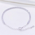 Funkelndes S925 Sterling Silber Tennisarmband mit brillantgeschliffenen Zirkonia-Steinen - 925er Silber / Platin