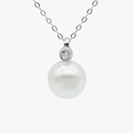 Dettaglio della collana in argento S925 con perla rotonda e ciondolo con diamante - Solo Ciondolo (Senza Catena) / Placcato Platino Argento 925