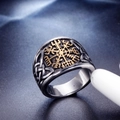 Anillo vikingo Vegvisir vintage de acero inoxidable con nudos celtas y acabado dorado - US 7 / Bicolor (Oro y Plata)