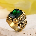 Anillo vintage de acero de titanio para hombre con gran esmeralda cuadrada dorada - US 7 / Dorado Circonita Verde