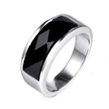 Anello largo in acciaio inossidabile con gemma nera rettangolare sfaccettata lucida - US 5 / Zircone Nero