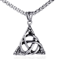 Collier avec pendentif Triquetra vintage en acier inoxydable et chaîne à mailles carrées - Style Nœud Celtique Triangulaire Pendentif Seul (Sans Chaîne) / Acier
