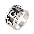 Herrenring mit TCB Gravur in Vintage Silber aus robustem Edelstahl mit breitem Band - US 7 / Stahlfarbe
