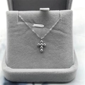 Minimalistische S925 Sterling Silber Halskette mit poliertem Kreuzanhänger für Damen - Silber