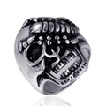 Anillo vintage para hombre con relieve de escorpión y calavera en acero de titanio - US 7 / Color Acero