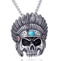 Collar de calavera vintage de acero inoxidable con tocado de plumas y turquesa - Color Acero