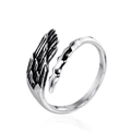 Anillo abierto vintage de alas de ángel en acero inoxidable con textura gótica - US 7 / Color Acero