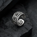 Hohler Fleur-de-lis Ring im Retro-Stil mit verstellbarem Vintage-Silber-Finish - Kreuzblumen-Stil (J113-A)