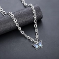 Collana a doppio strato in acciaio al titanio con ciondolo farfalla fiammeggiante blu - Farfalla Fiamma Blu - Catena a Doppio Strato