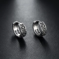 Pendientes de aro vintage en plata vieja con grabados de cruz y estilo punk chic - Patrón de Cruz Par (X926-B)