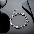 Bracciale a catena in argento retrò con maglie a croce traforate e chiusura a moschettone - Bracciale con Croce