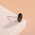Orecchini a lobo tondi minimalisti in acciaio al titanio nero con bordo e perni argento - Orecchino a Bottone Tondo Nero Minimalista (T02-A)