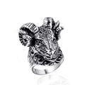 Anillo vintage de acero inoxidable con cabeza de carnero para hombre y acabado antiguo - US 7 / Color Acero